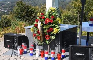 Na spomen obilježju “Križ” na Žegi služena sveta misa zadušnica za poginule branitelje