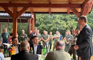 🦌 S LOVCIMA – UZ TRADICIJU, ZAJEDNIŠTVO I ONAJ PRAVI DOMAĆI DUH!